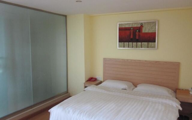 Nanxiong Happy 365 Business Hotel