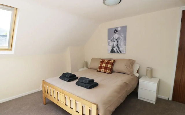 Station Apartment