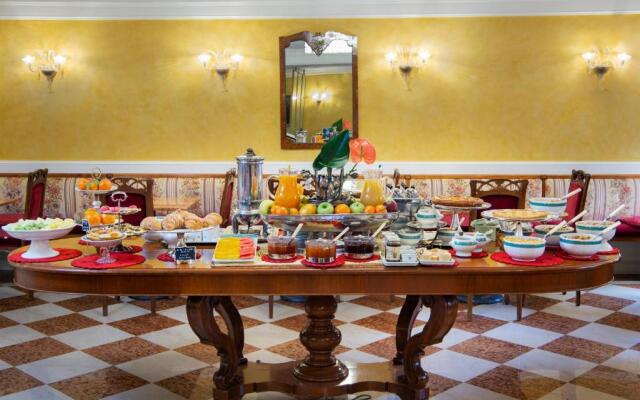 Art Hotel Orologio