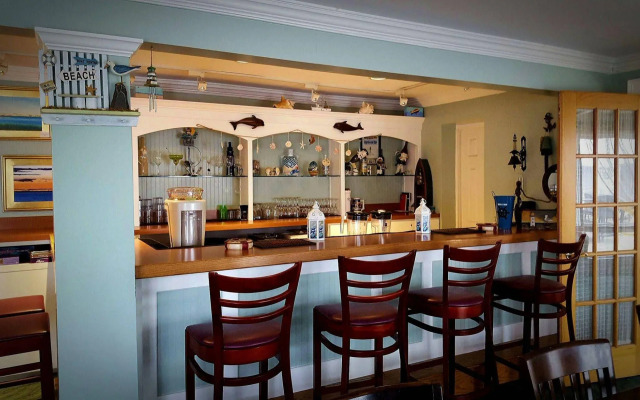 Surfside Hotel and Suites