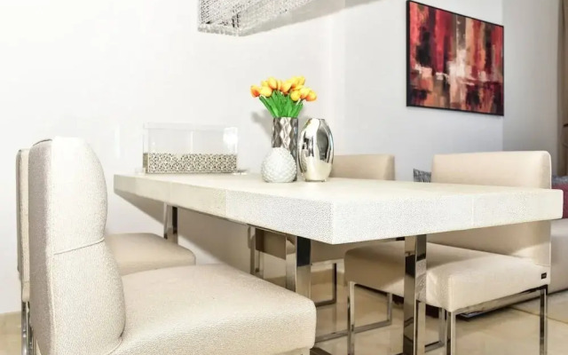 Stylish and Light Studio in Difc!