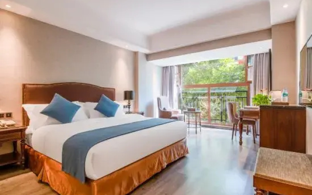 Blue Drizzle Hotel