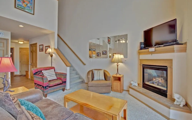 Tarn Landing  #c-4 2 Bedroom Condo by RedAwning