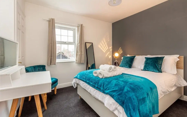 Worcester City Centre 1 Bed Apartment