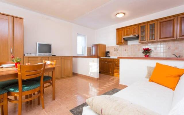 Apartmani Lucia