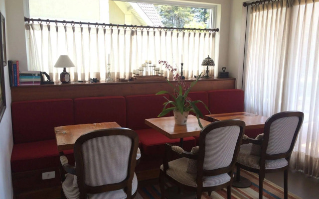L.A.H. Hostellerie