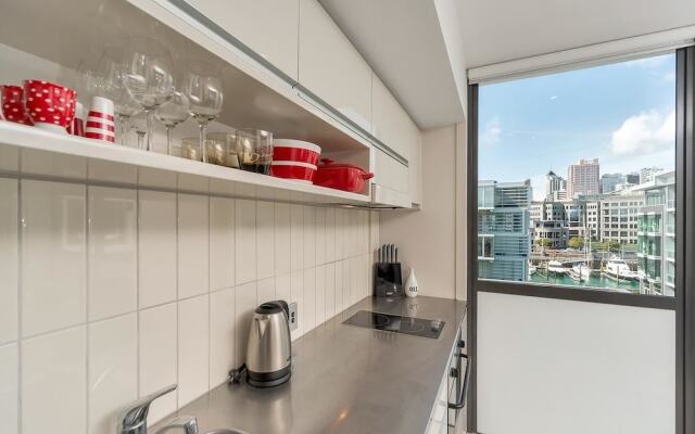 QV One Bedroom Apt Viaduct Harbour - 250