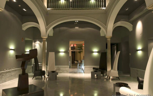 Petit Palace Santa Cruz