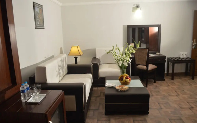 Fort Continental Hotel