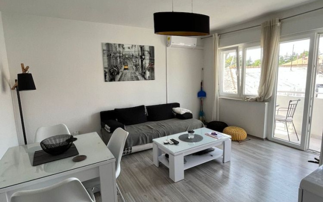 Apartment Tommy