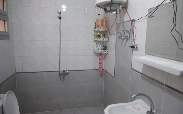 2 Bedroom Apartment With Balcony