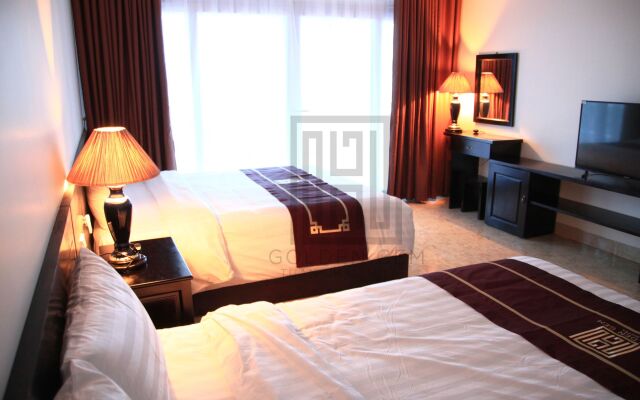 Golden Gem Tuan Chau Hotel