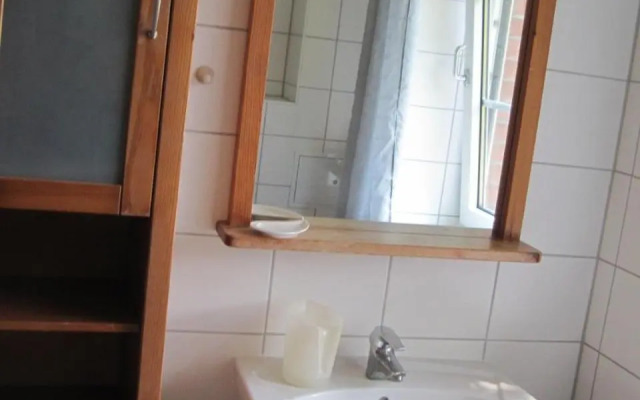 Ländliche 1-Raumwohnung im Park