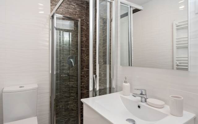 Lively Apartment in Calpe With Swimming Pool