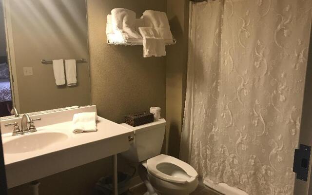 The Lodge at Woodstone Country Club