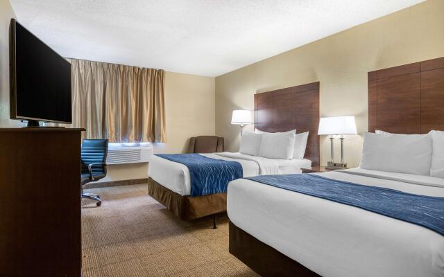 Comfort Inn Grand Rapids Airport