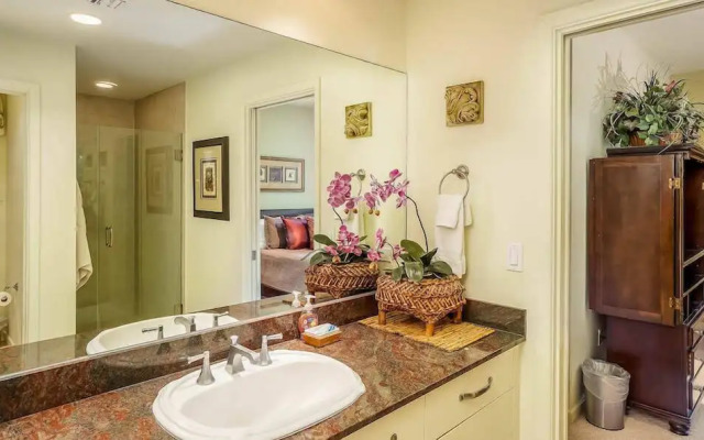 Luxury at Na Hale O Keauhou #N1