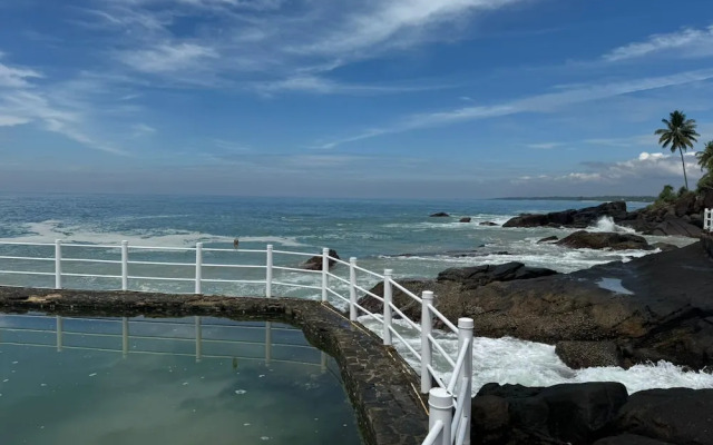 Scarlet White Resort