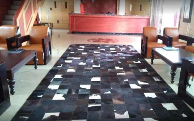 Courtyard International Hotel