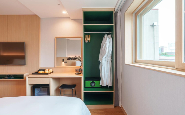 ibis Styles Ambassador Jeonju City Centre