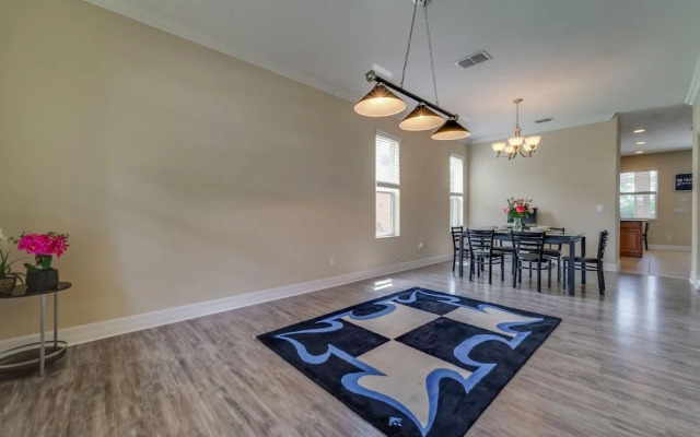 Cedrics West Haven Vacation Home