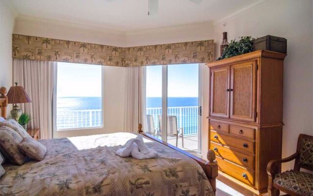 Grandview East Condominuims by Royal American Beach Getaways