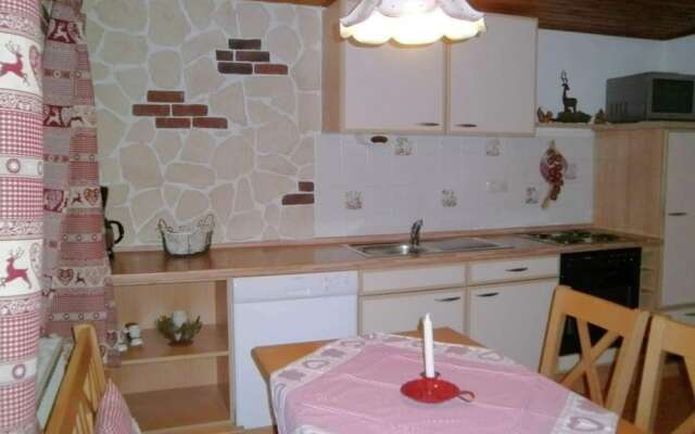 Alluring Holiday Home in Ubersee With Whirlpool