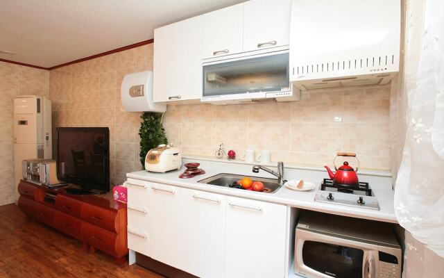 Rainbow Village Pension