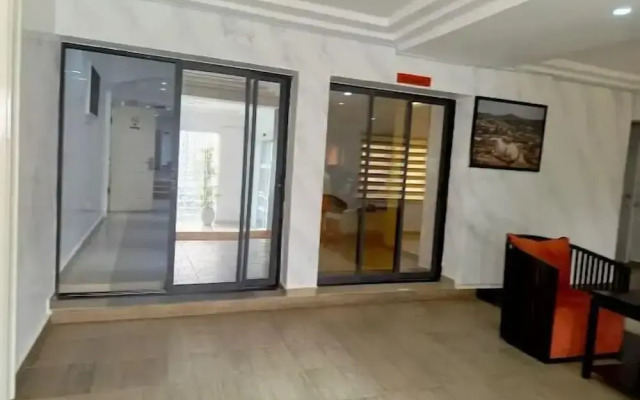 La Monde Hotel and Suites