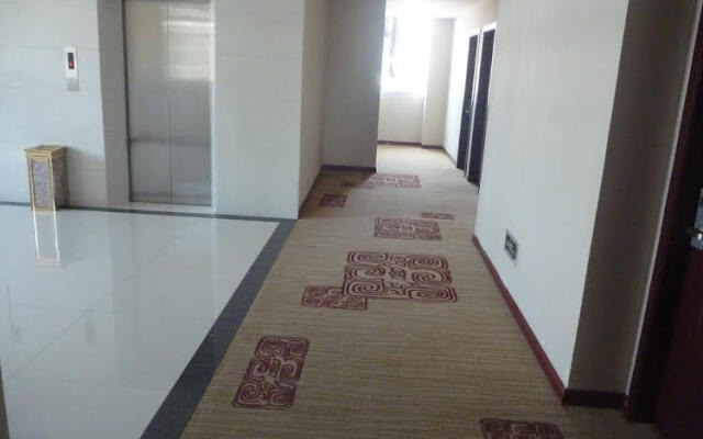 Easy Business Hotel