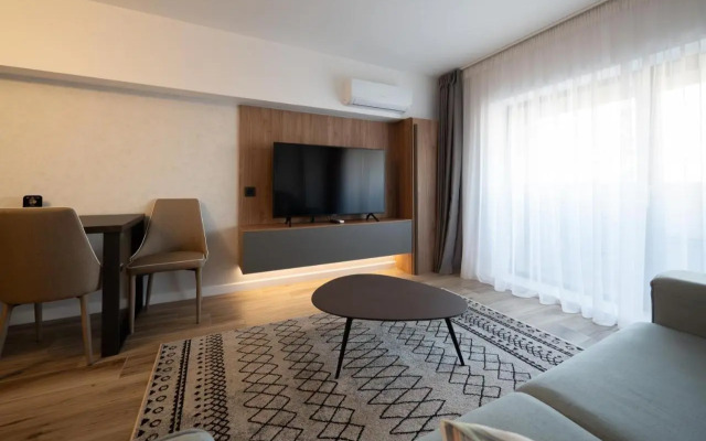 Novos Luxury Suites