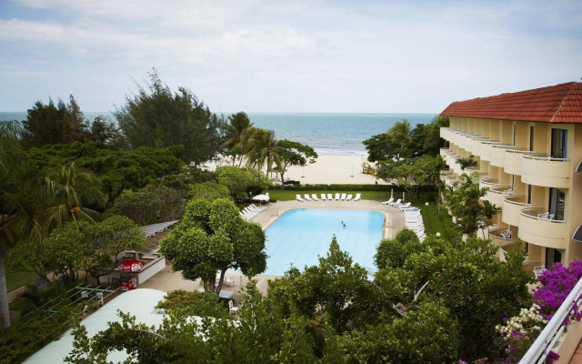 Centara Life Cha-Am Beach Resort Hua Hin