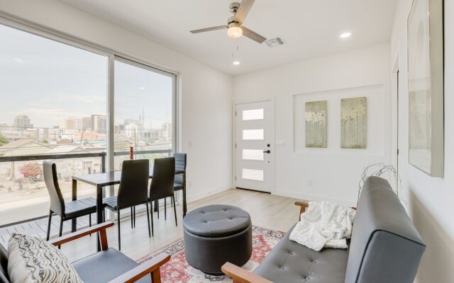 Modern Phoenix Apt w/ City Views, 1 Mi to Downtown
