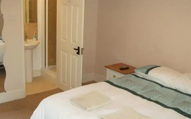 Faulkland Inn