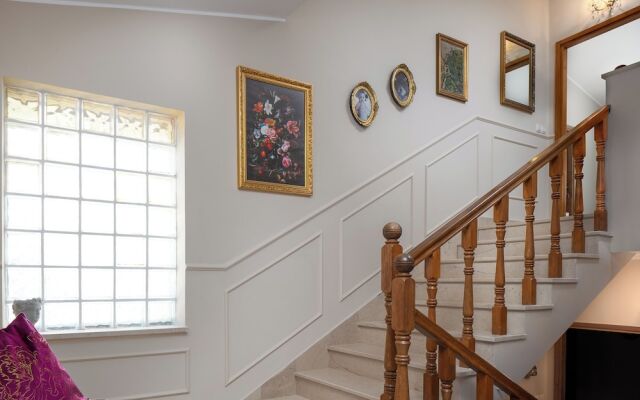 Storge Boutique Bed & Breakfast