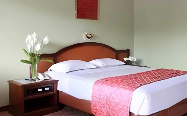 Darma Agung Beach Hotel by Airy Rooms