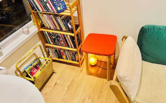 Very Lovely and Central 1-bed Apartment in London