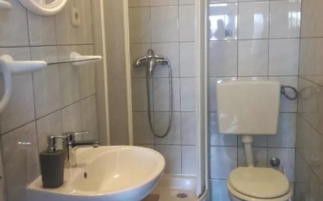 Apartment Kova - 10 m from sea: A1 Murter, Island Murter