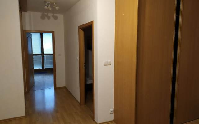 Kate&Jenny-Two-level apartment Old Town