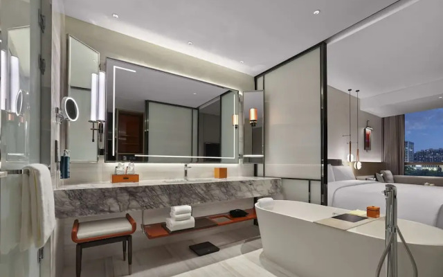 Doubletree By Hilton Cangnan