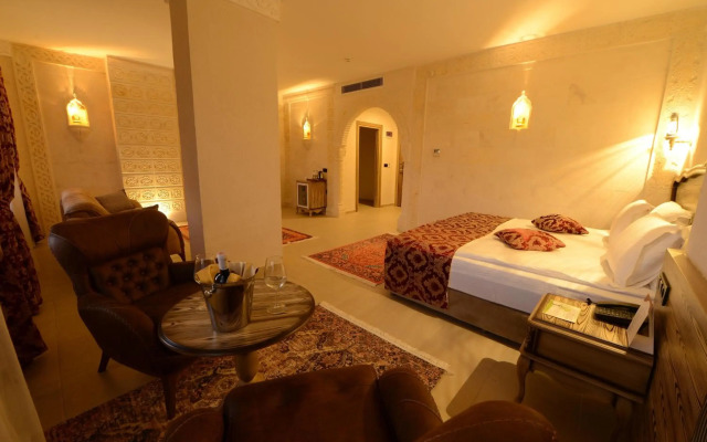 Raymar Mardin Hotels