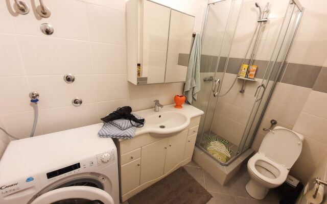 Srecko Centar Apartment