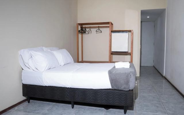 Hanna Buzios Al Mare Hotel