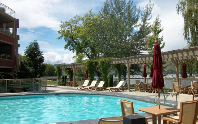 Okanagan Valley Rentals at Strand Lakeside Resort