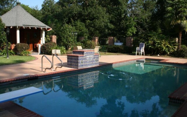 Louisiana Cajun Mansion