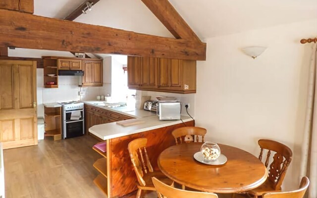 Flat Cottage