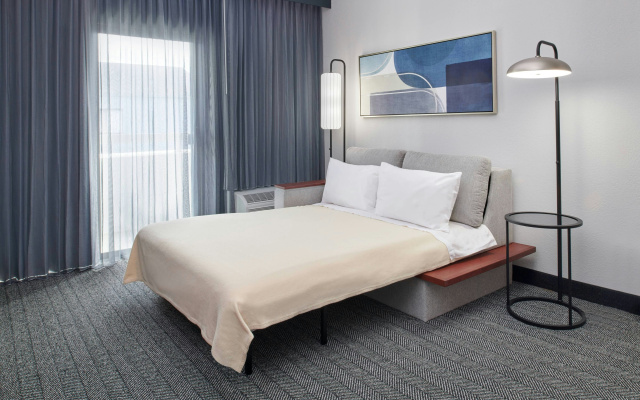 Courtyard by Marriott Chicago Highland Park/Northbrook