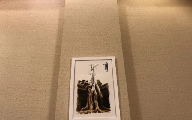 Tonghai Yunshang Impression Theme Hotel