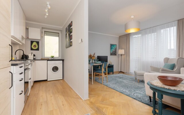 Cieszynska With 2 Bedroom by Renters