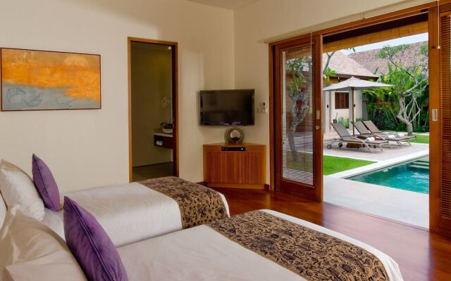 Saba Villa